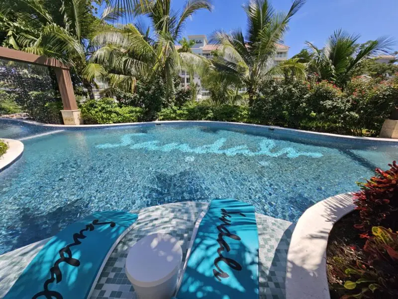 TWC_Jamacia_1.1_800x600