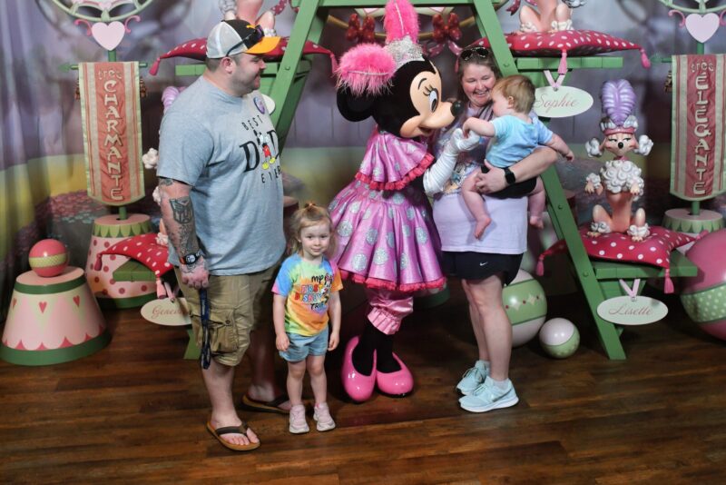 Family Smiles at WDW - Travel with Carie