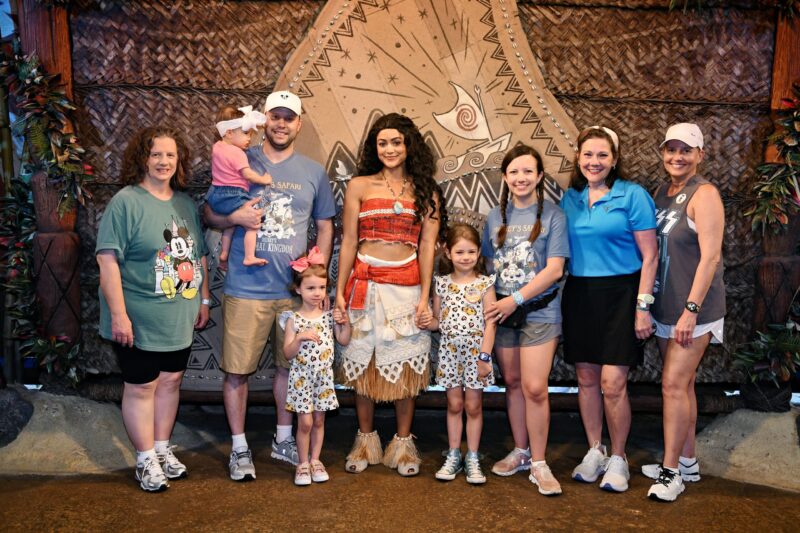 Family Smiles at WDW - Travel with Carie