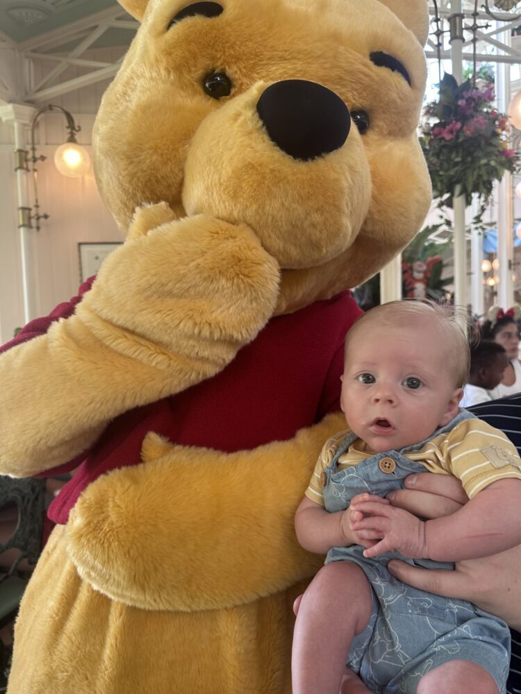 Travel with Carie - Meeting characters at Walt Disney World